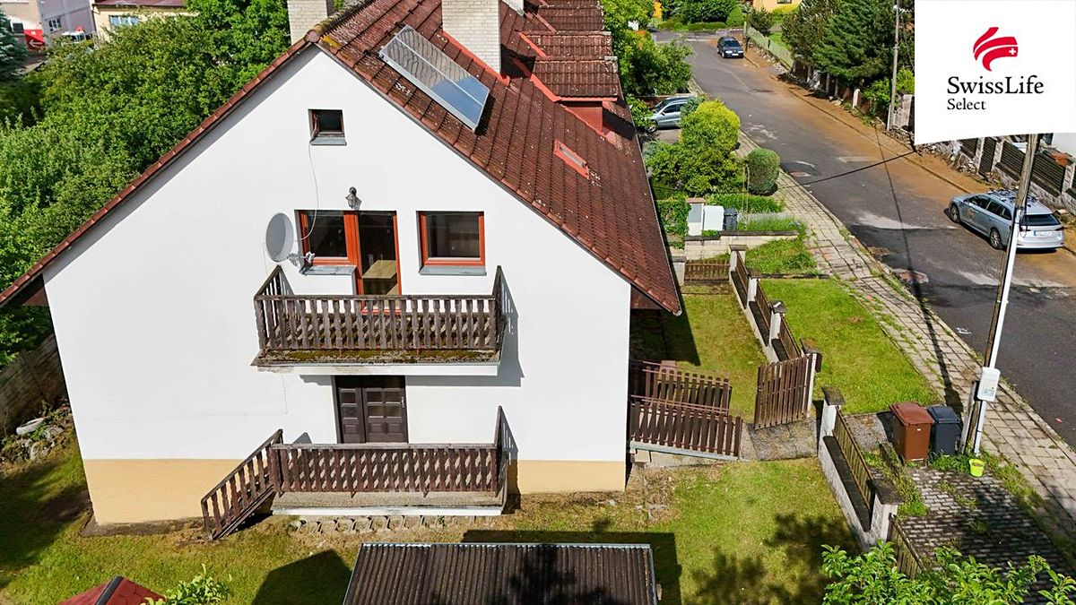 Prodej rodinného domu 245 m², pozemek 388 m² – fotografie 4