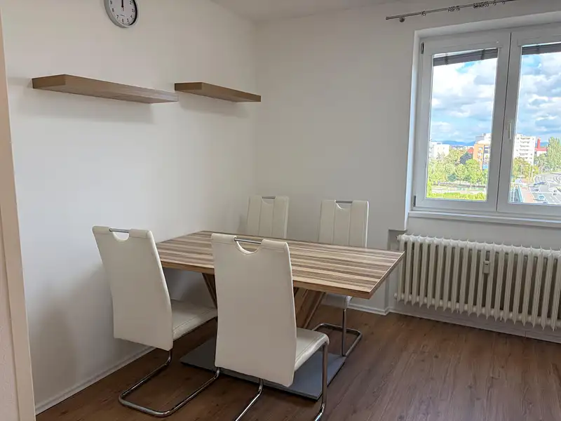 Pronájem bytu 2+1 52 m², Přerov – náhled fotky 2