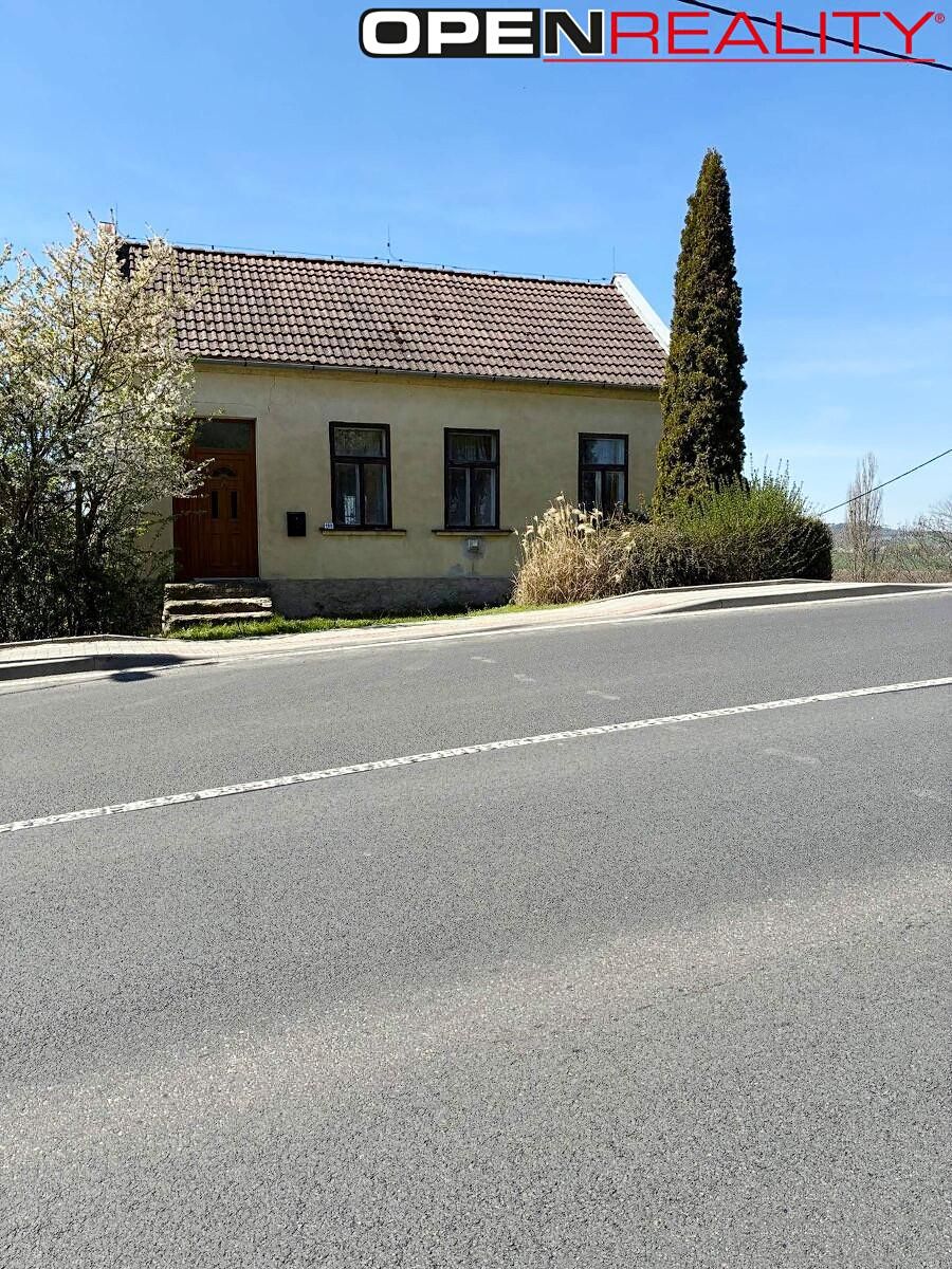 Prodej rodinného domu 112 m², pozemek 129 m² – fotografie 2