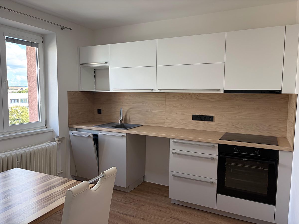 Pronájem bytu 2+1 52 m²
