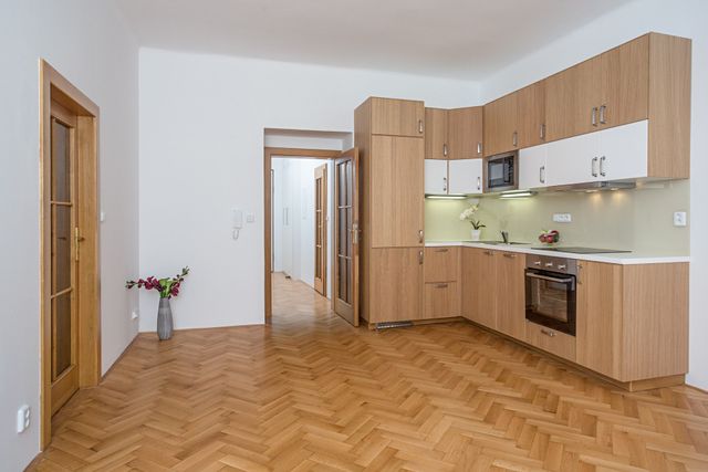 Pronájem bytu 2+kk 50 m²