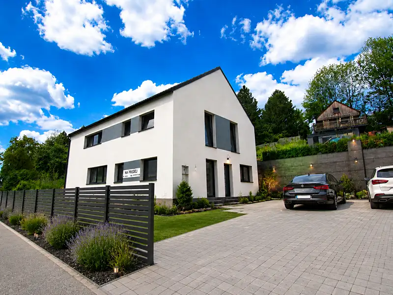 Prodej vícegeneračního domu 206 m², pozemek 1254 m², Bradlecká Lhota – náhled fotky 1