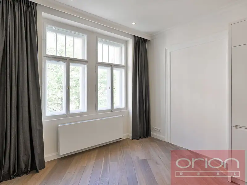 Pronájem bytu 2+kk 54 m², Praha – náhled fotky 3