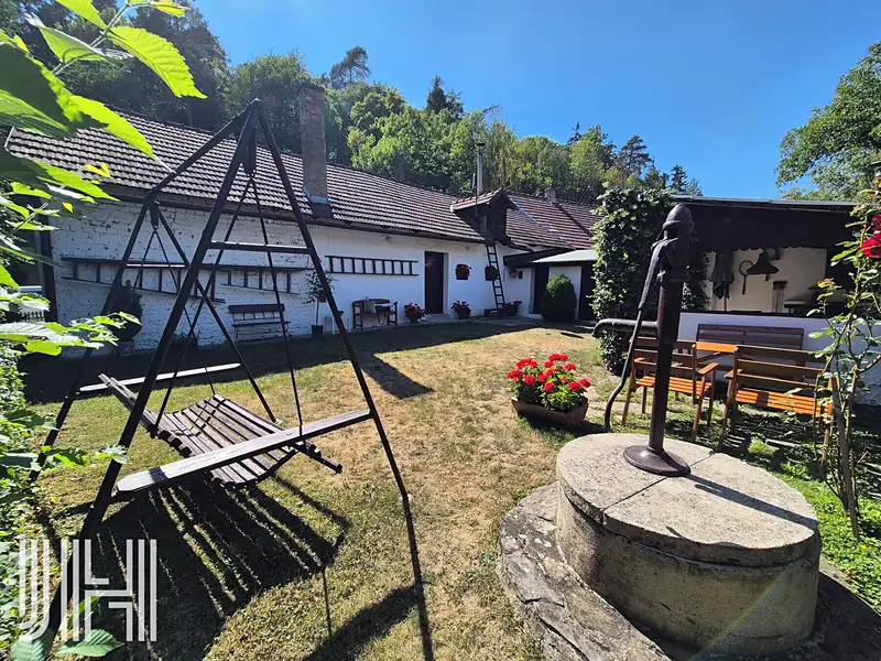 Prodej rodinného domu 108 m², pozemek 1850 m², Stražisko – náhled fotky 3