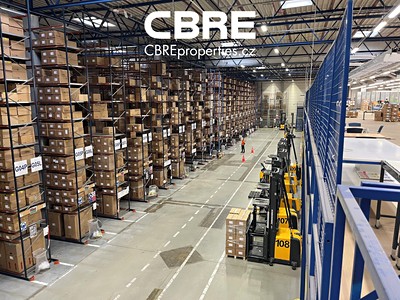 Комерційне приміщення в оренду, 26 152 м² (2 з 5)