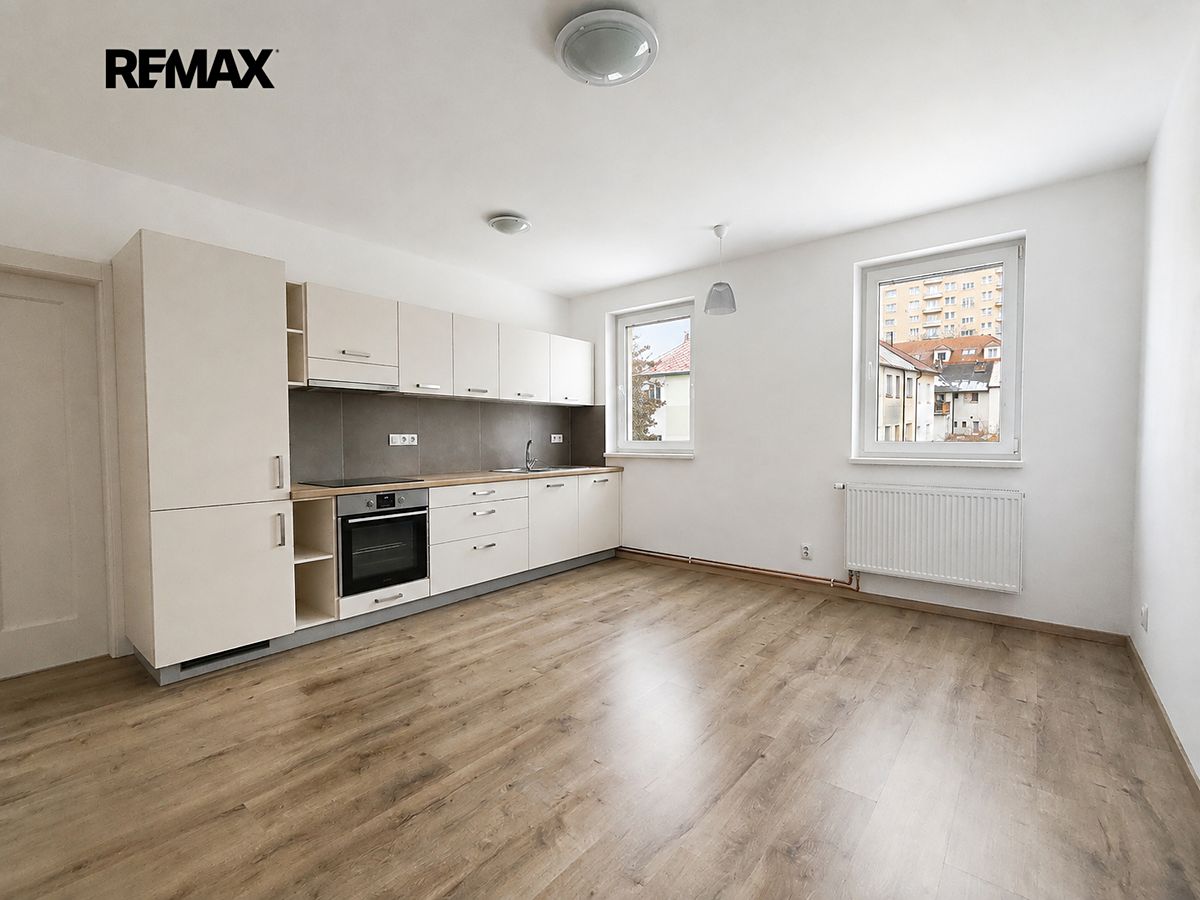 Pronájem bytu 3+kk 58 m²