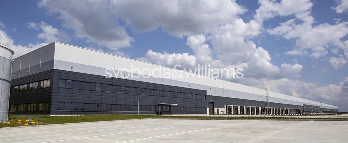 Pronájem skladového prostoru 31600 m² – fotografie 4