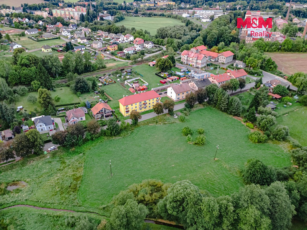 Prodej stavebního pozemku 1199 m² – fotografie 2