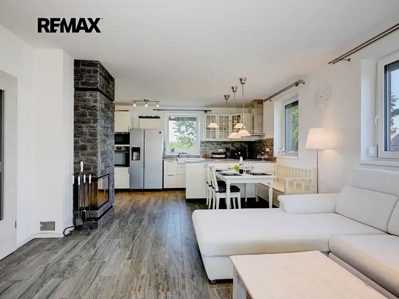 Prodej rodinného domu 116 m², pozemek 890 m², Hvozdec – náhled fotky 3
