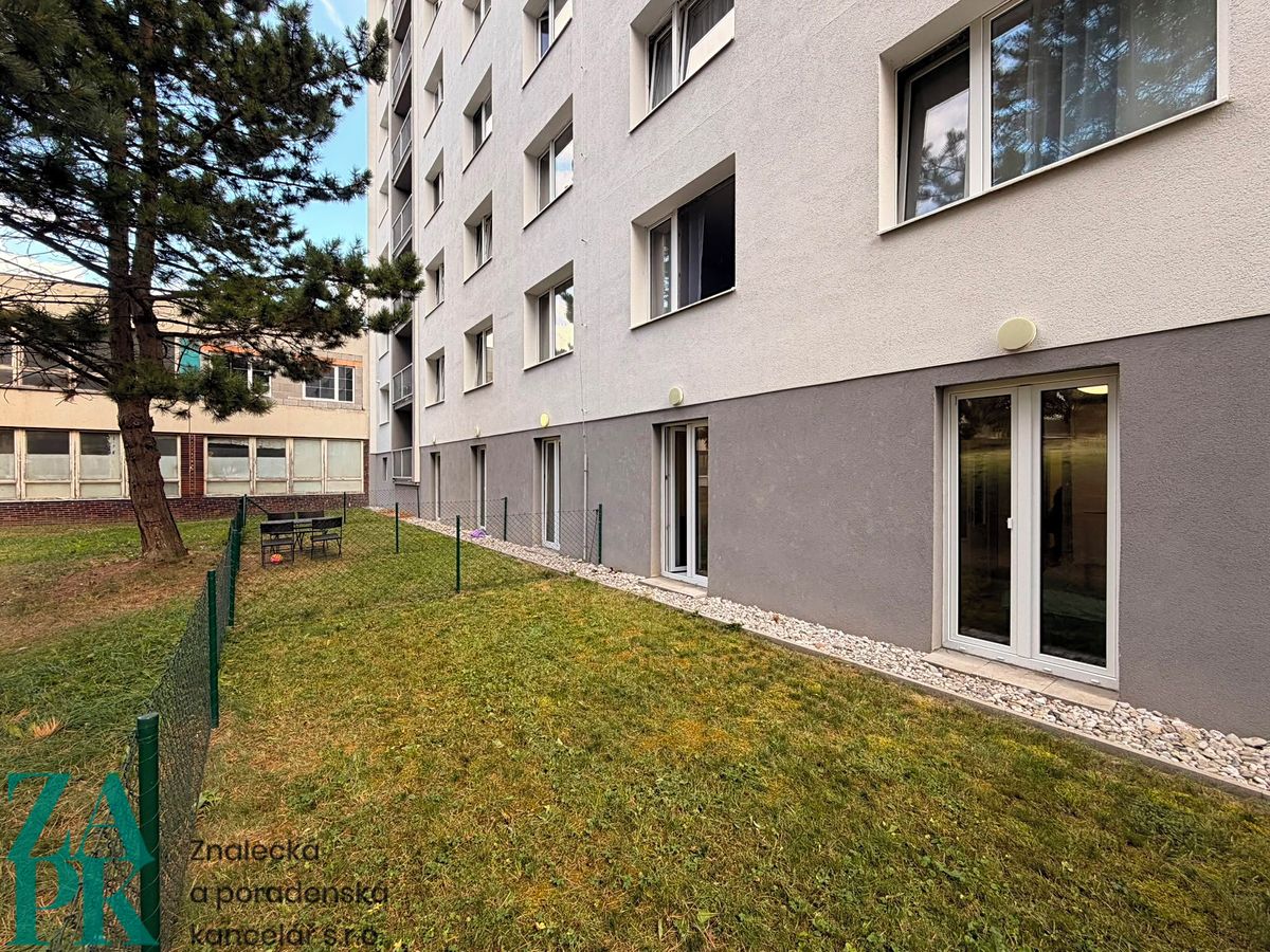 Pronájem bytu 2+kk 42 m² – fotografie 5