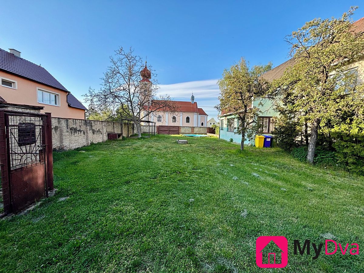 Prodej rodinného domu 150 m², pozemek 1069 m² – fotografie 4