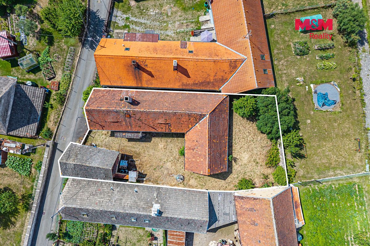 Prodej chalupy 80 m², pozemek 557 m² – fotografie 3