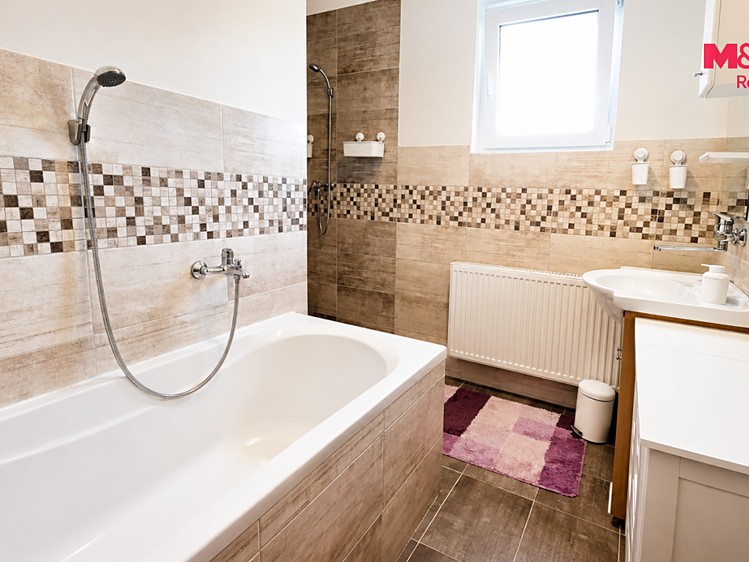 Prodej domu, 129 m² (10 z 24)