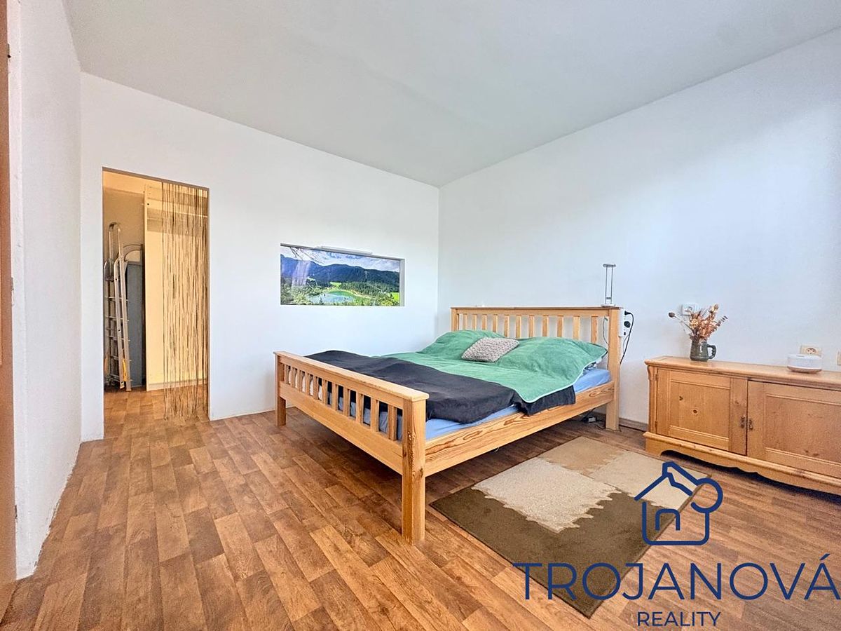 Pronájem bytu 3+1 78 m² – fotografie 4