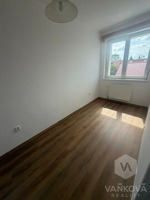 Pronájem bytu 3+1 60 m² – fotografie 5