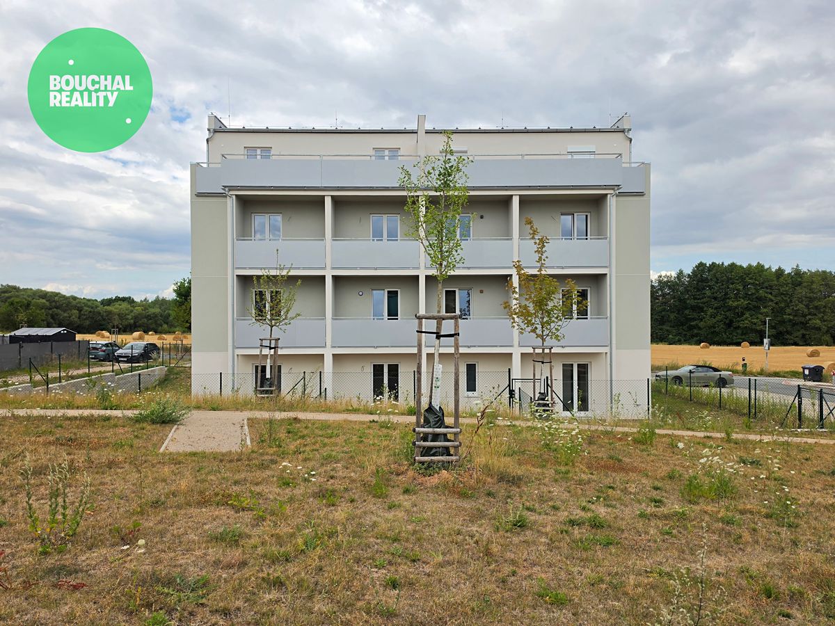 Pronájem bytu 2+kk 49 m² – fotografie 4