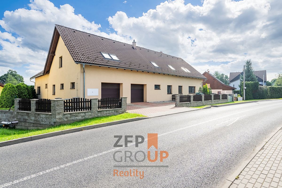 Prodej rodinného domu 476 m², pozemek 3048 m² – fotografie 3