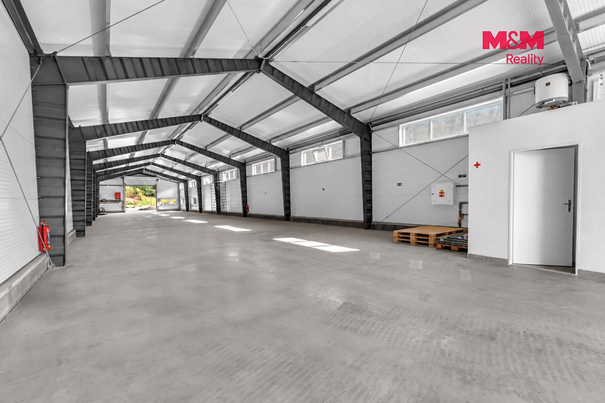 Pronájem výrobní haly, prostoru 450 m² – fotografie 2