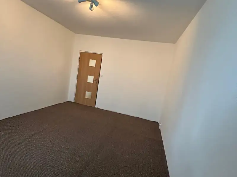 Prodej bytu 3+1 77 m², Chomutov – náhled fotky 3