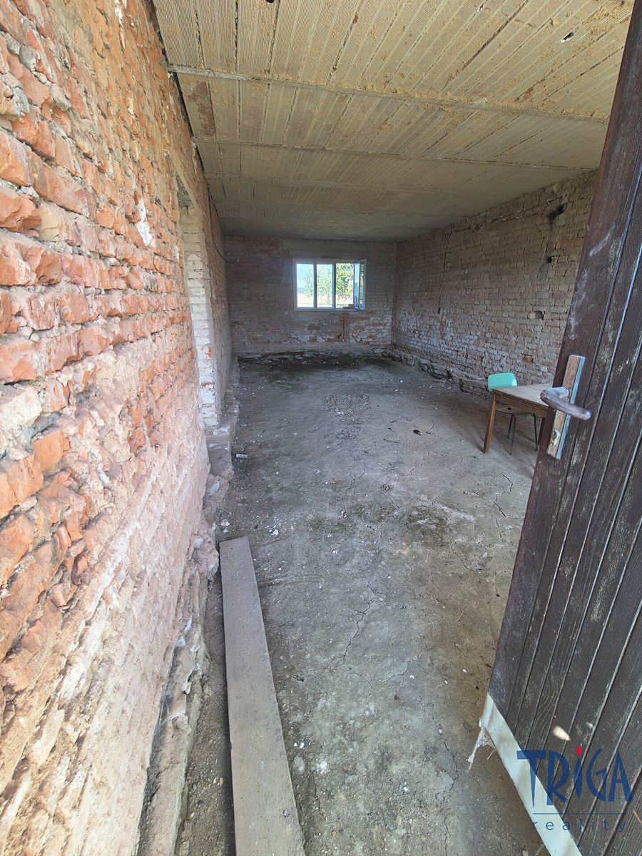 Prodej rodinného domu 80 m², pozemek 1000 m² – fotografie 5