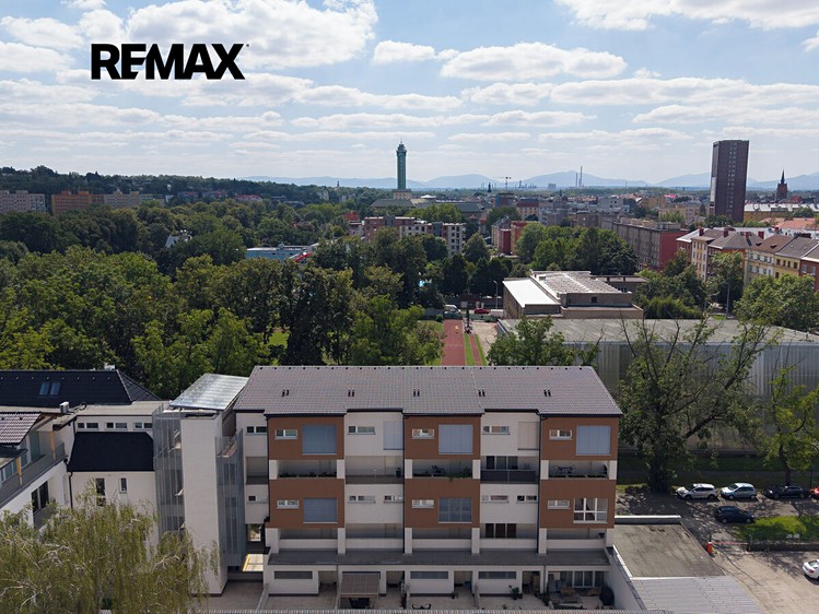 Wohnung 3+kk zum Kauf, 109 m² (28 von 29)