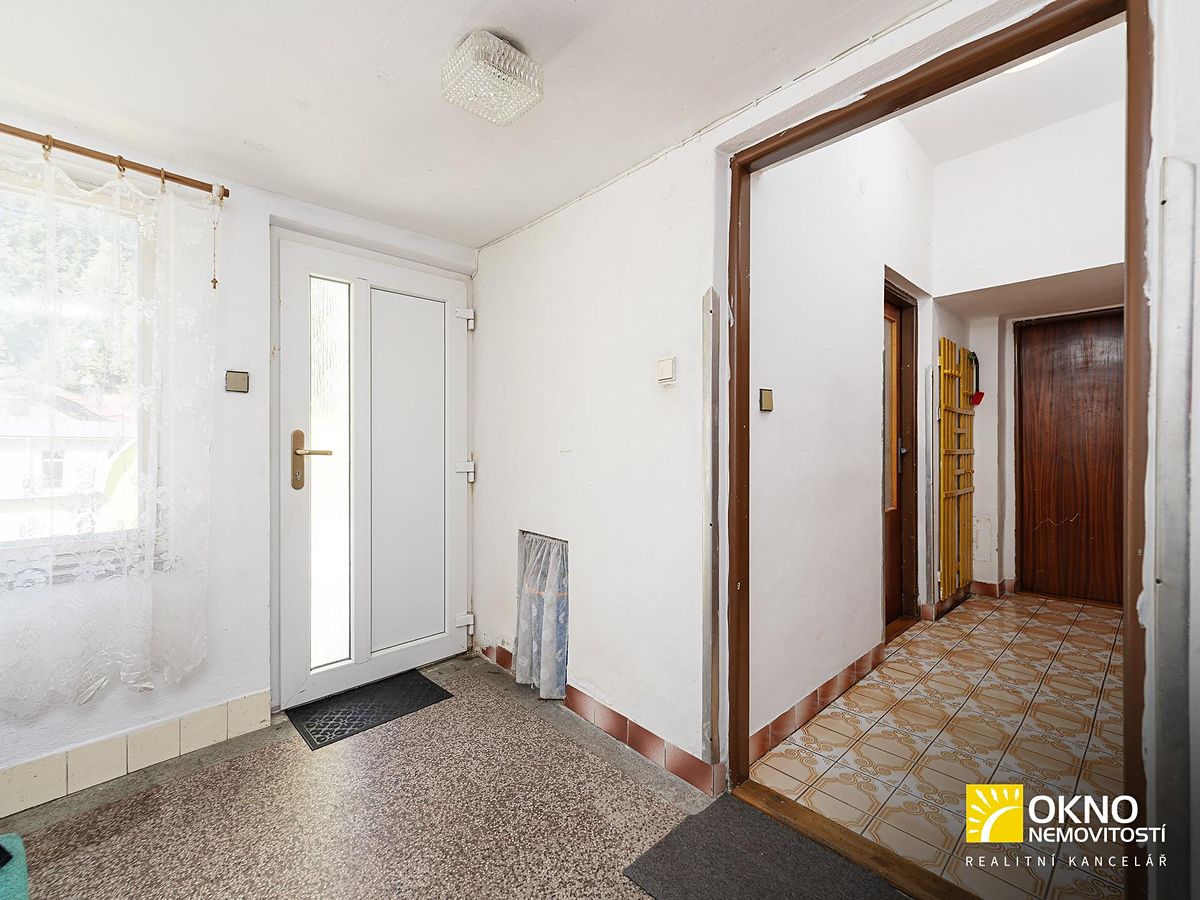 Prodej rodinného domu 100 m², pozemek 422 m² – fotografie 4