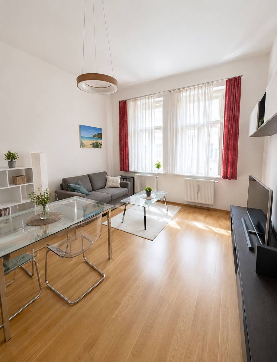 Pronájem bytu 2+kk 56 m²