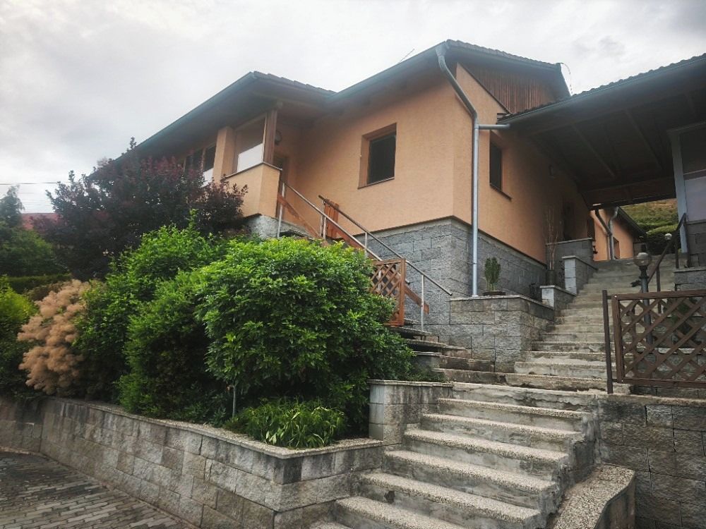 Pronájem rodinného domu 90 m², pozemek 90 m², Boskovice – fotka 1 z 3