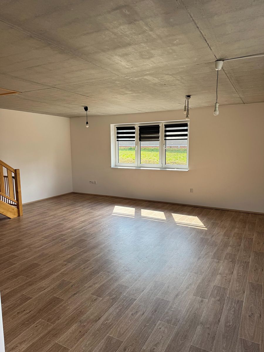 Pronájem bytu 4+kk 90 m² – fotografie 5