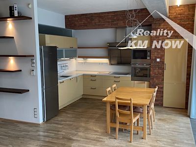 Pronájem bytu 3+kk 94 m²