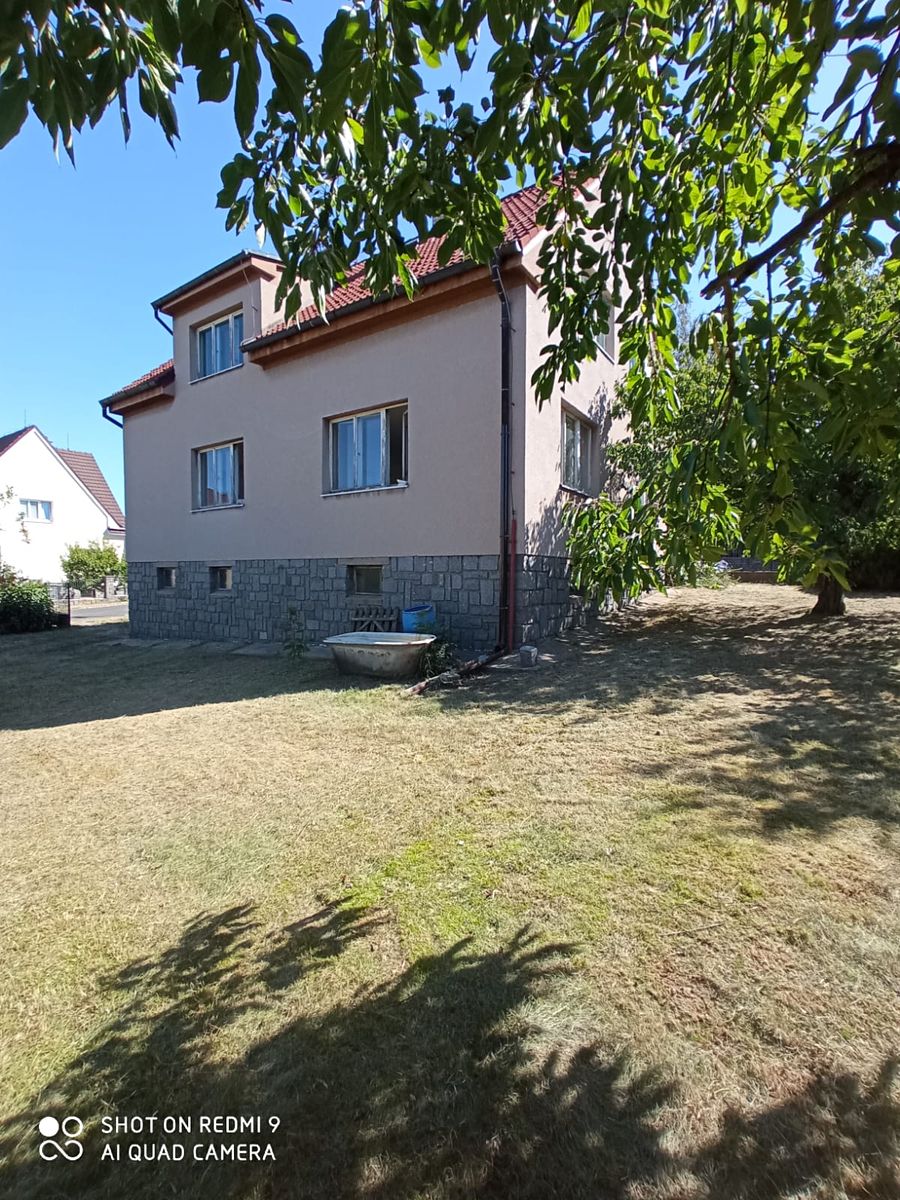 Pronájem rodinného domu 193 m², pozemek 777 m², Příbram – fotka 1 z 3