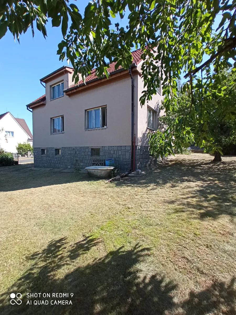 Pronájem rodinného domu 193 m², pozemek 777 m²