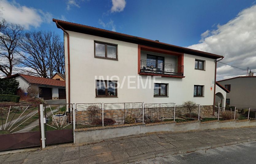 Prodej vícegeneračního domu 250 m², pozemek 1018 m²