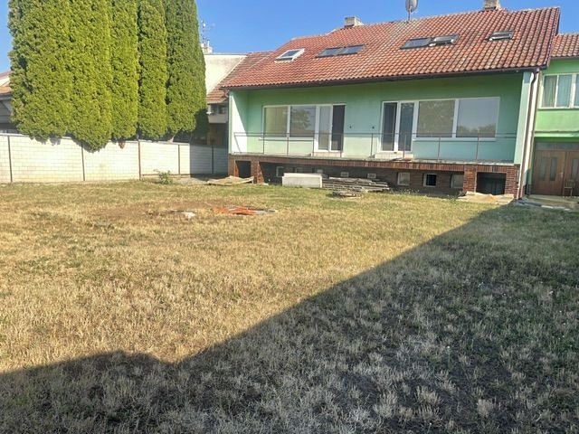 Prodej rodinného domu 150 m², pozemek 2055 m² – fotografie 3