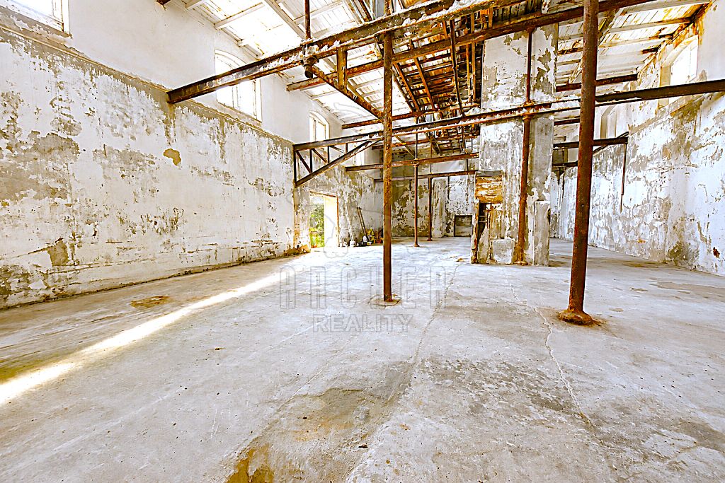 Prodej skladového prostoru 1200 m² – fotografie 3