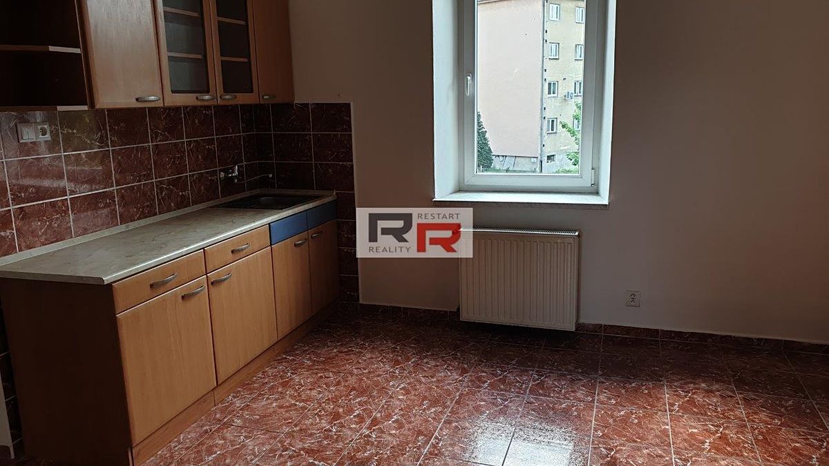 Pronájem bytu 2+1 68 m² – fotografie 4