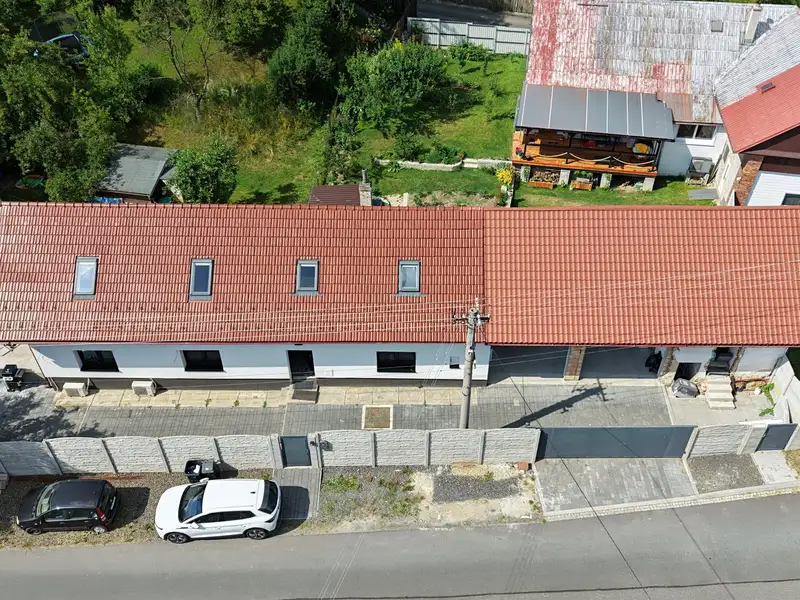 Prodej rodinného domu 300 m², pozemek 1220 m², Kelč – náhled fotky 1