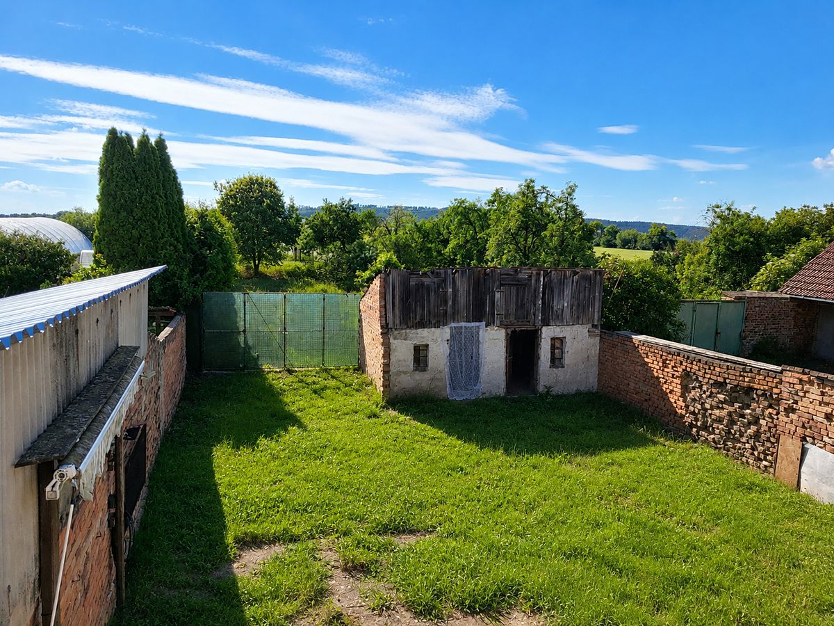 Prodej rodinného domu 71 m², pozemek 712 m² – fotografie 3