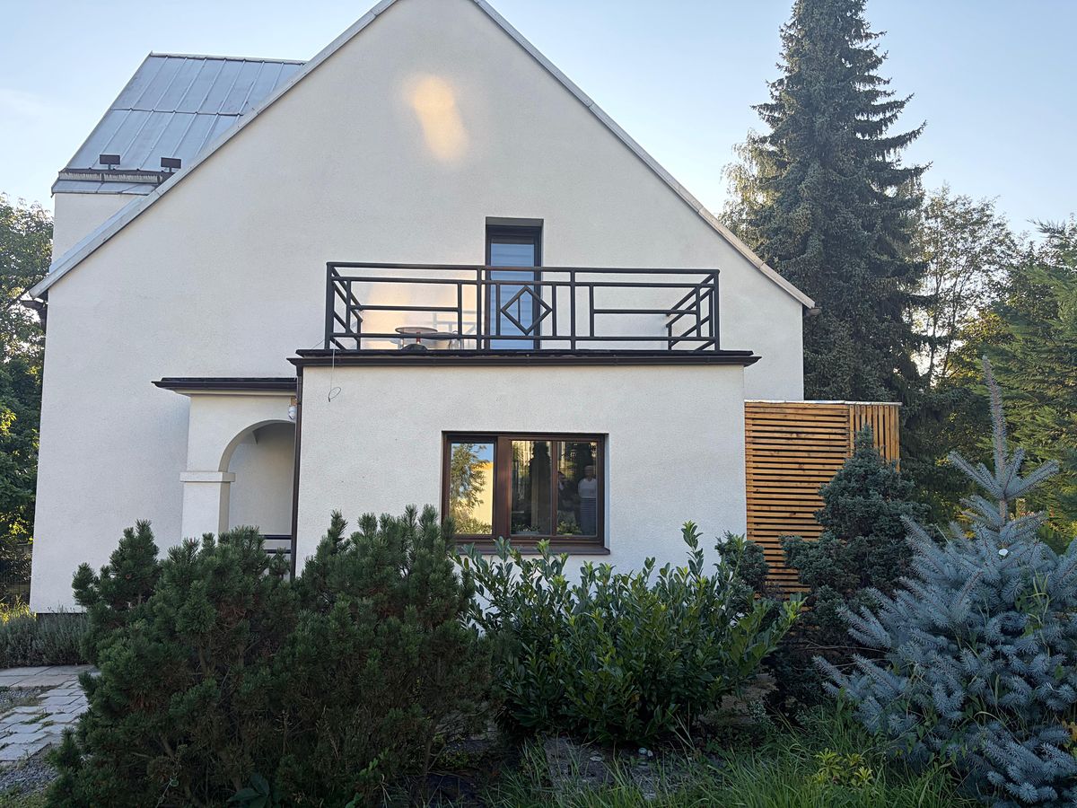 Prodej rodinného domu 218 m², pozemek 1056 m²