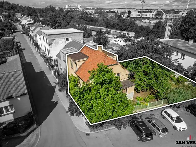 Prodej rodinného domu 149 m², pozemek 390 m², Praha – náhled fotky 2