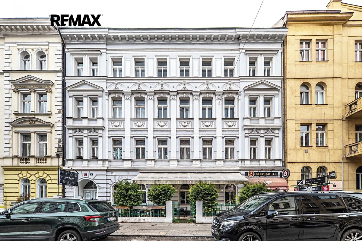 Pronájem obchodního prostoru 250 m²
