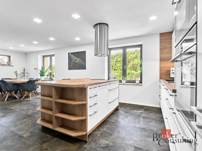 Prodej rodinného domu 112 m², pozemek 306 m², Kraslice – náhled fotky 3