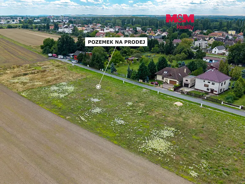 Prodej stavebního pozemku 1034 m², Poděbrady – náhled fotky 1