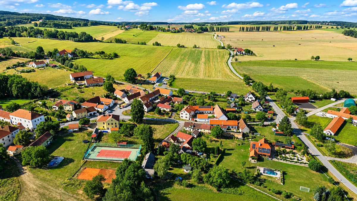 Prodej rodinného domu 118 m², pozemek 289 m² – fotografie 2