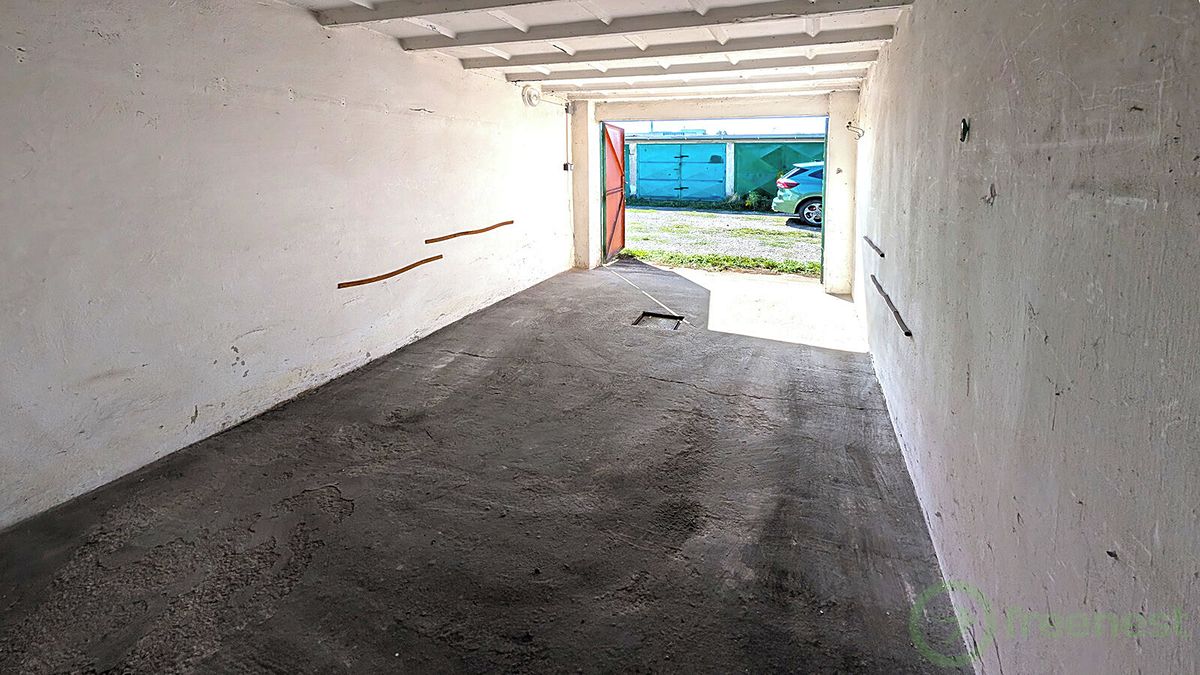 Prodej garáže 16 m² – fotografie 3