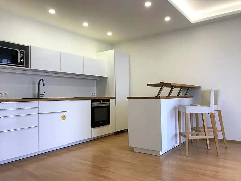 Pronájem bytu 3+kk 70 m², Hostivice – náhled fotky 2