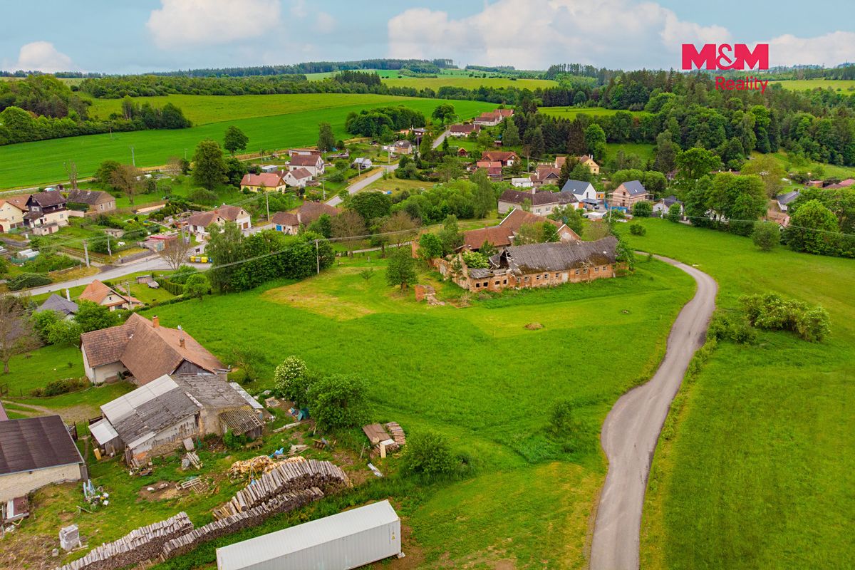 Prodej stavebního pozemku 473 m² – fotografie 2