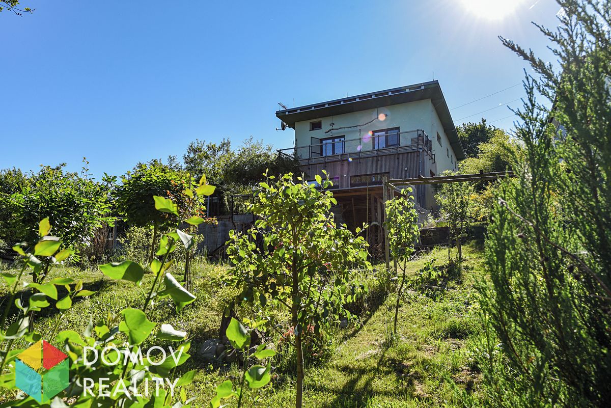 Prodej rodinného domu 158 m², pozemek 853 m²