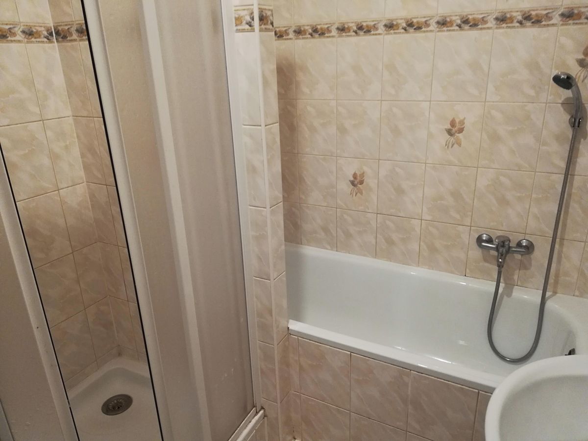 Pronájem bytu 2+1 90 m² – fotografie 4