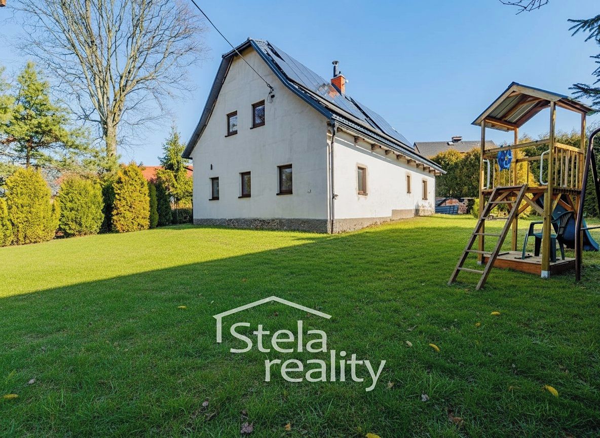 Prodej rodinného domu 145 m², pozemek 944 m², Staré Město – fotka 1 z 3